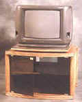 tvrack.jpg (16910 bytes)